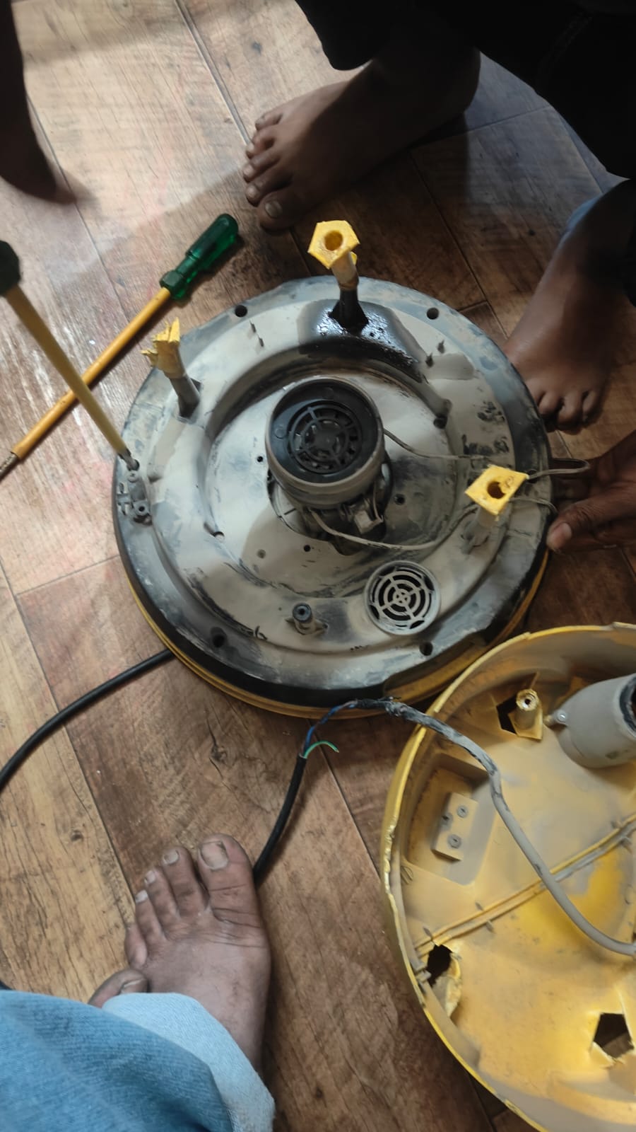 Vacuum Cleaner Maintenance